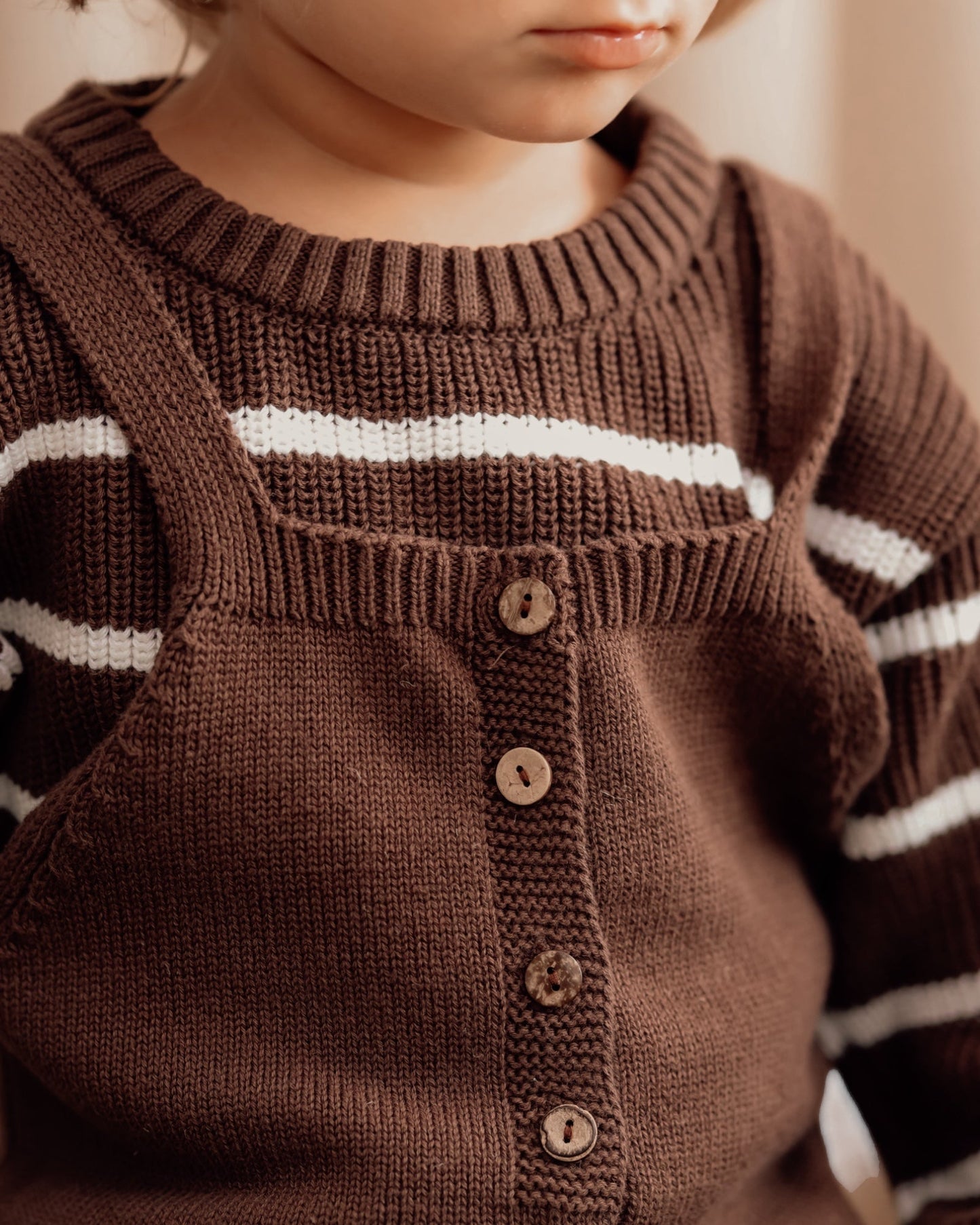 Pull tricoté café pour garçon
