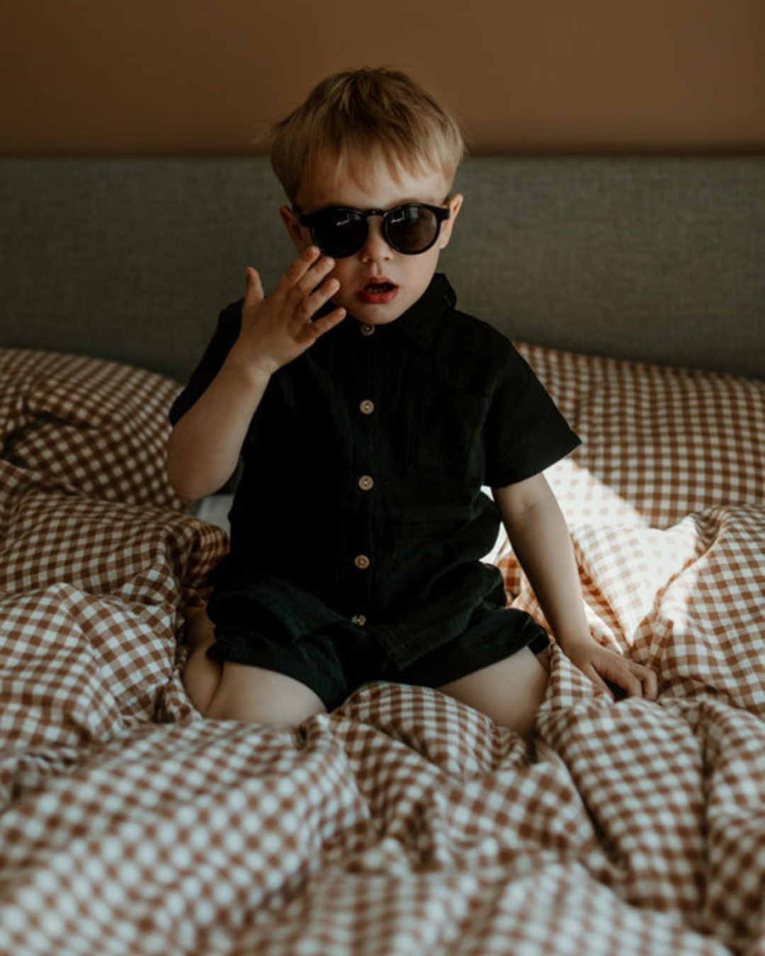 Chemise noire pour garçon