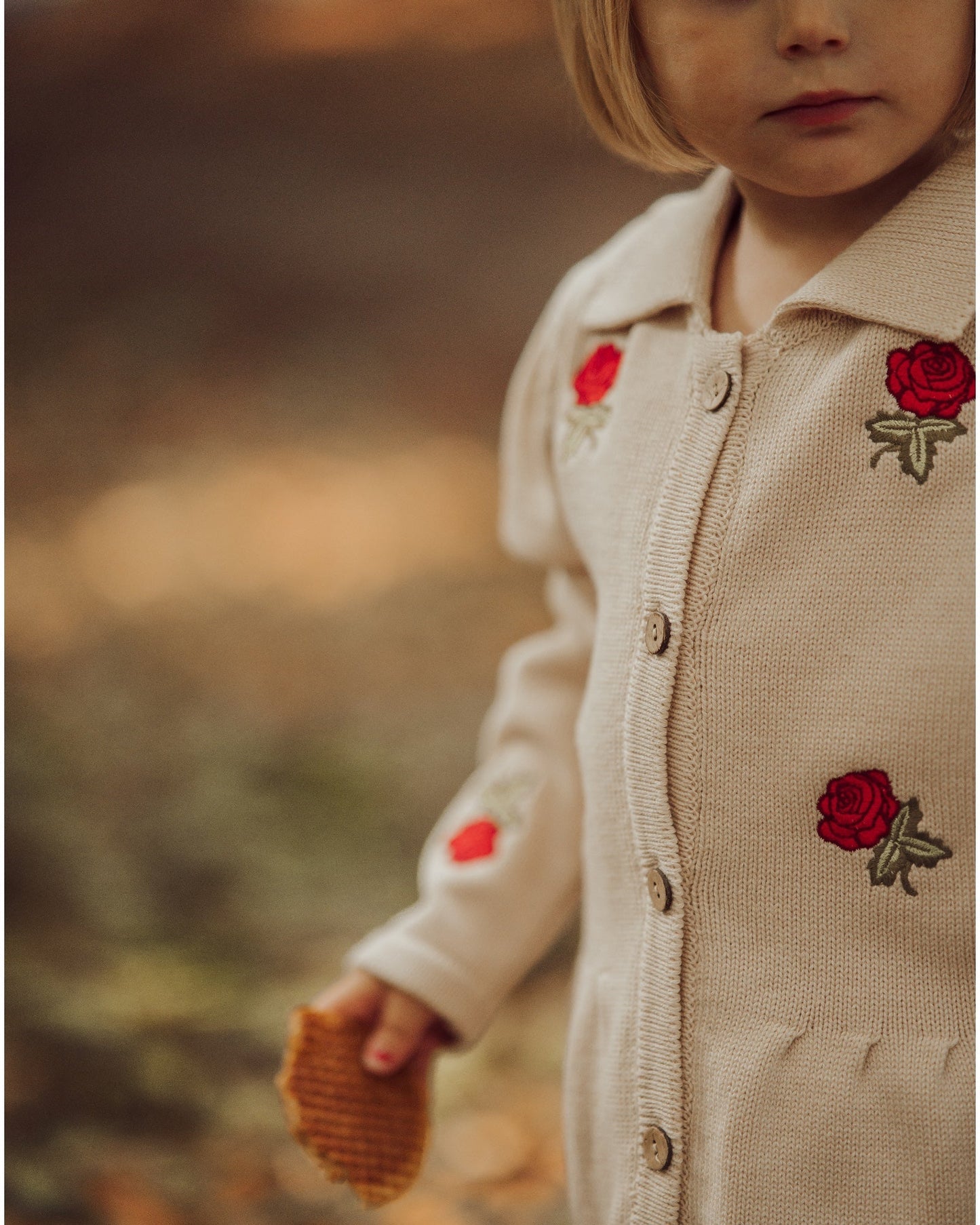 Cardigan à roses pour fille