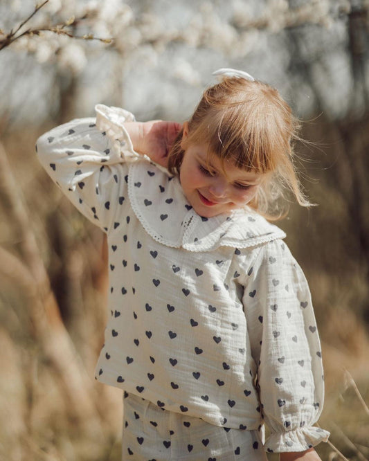 Blouse à cœurs pour fille