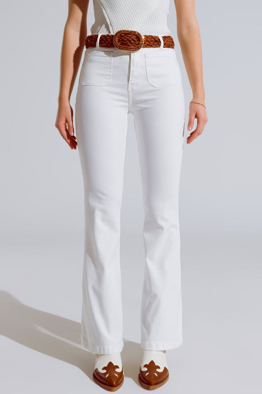 Jean skinny avec jambes évasées