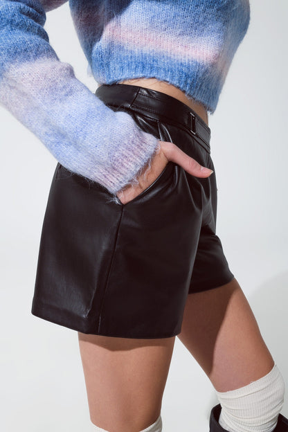 Short en Simili Cuir