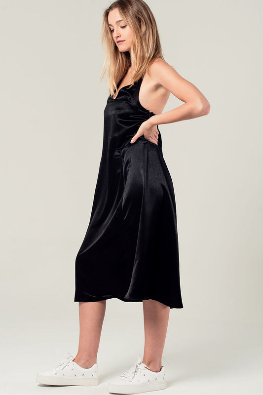 Robe Midi avec Détail au Dos